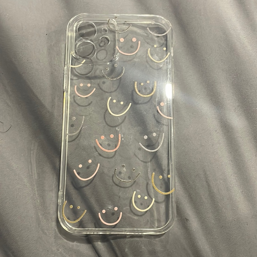 Smiles IPhone 12 case